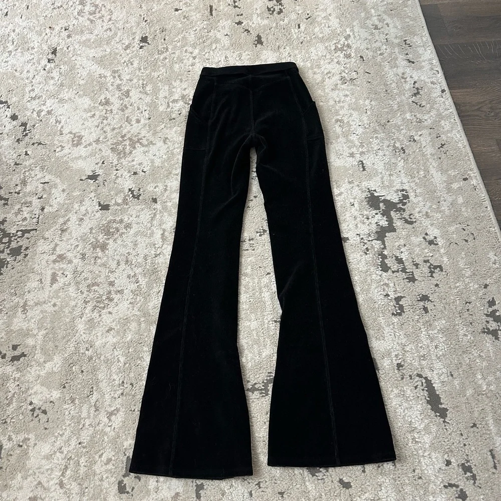Micro Corduroy High-Waist Winter Break Flare Pants Size XXS in Black